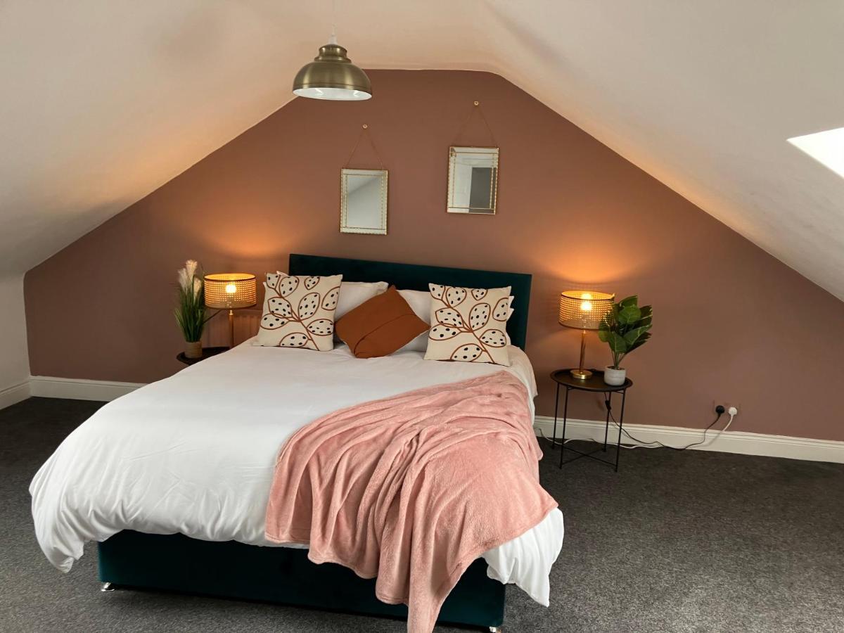 Rose Cottage - City Centre, Hospital Crownwork Studios, Nissan & Stadium Of Light Sunderland  Bagian luar foto